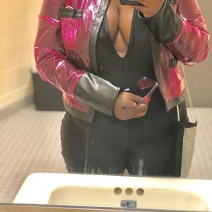 Meet your Posher, Katrina